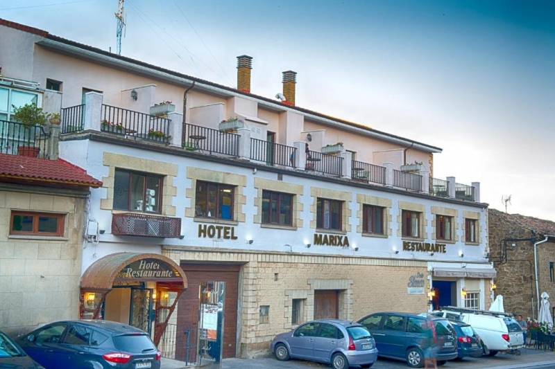 Enoturismo con alojamiento en Hotel Restaurante Marixa para dos personas